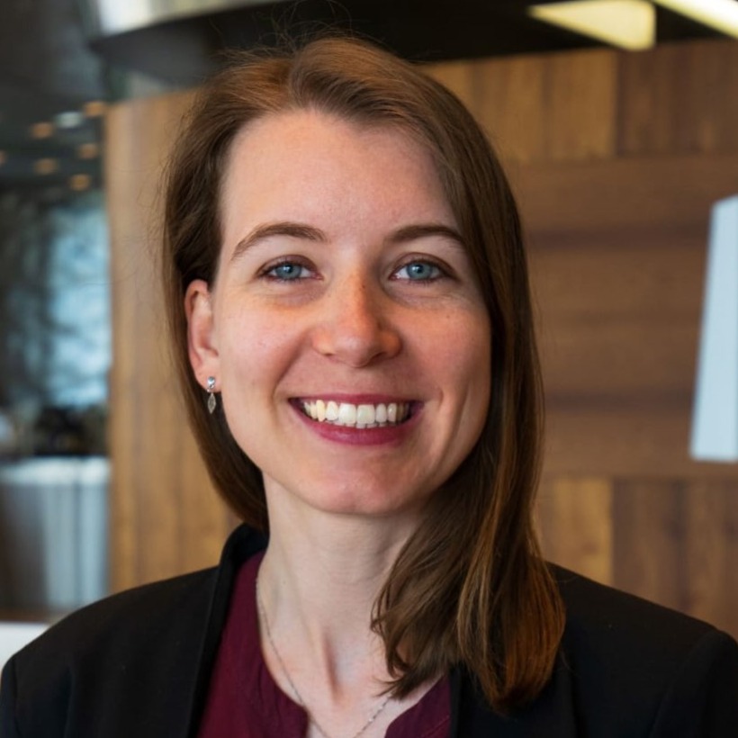 Portrait von Lisa Gau Ökotrophologin und Qualitätsmanagerin