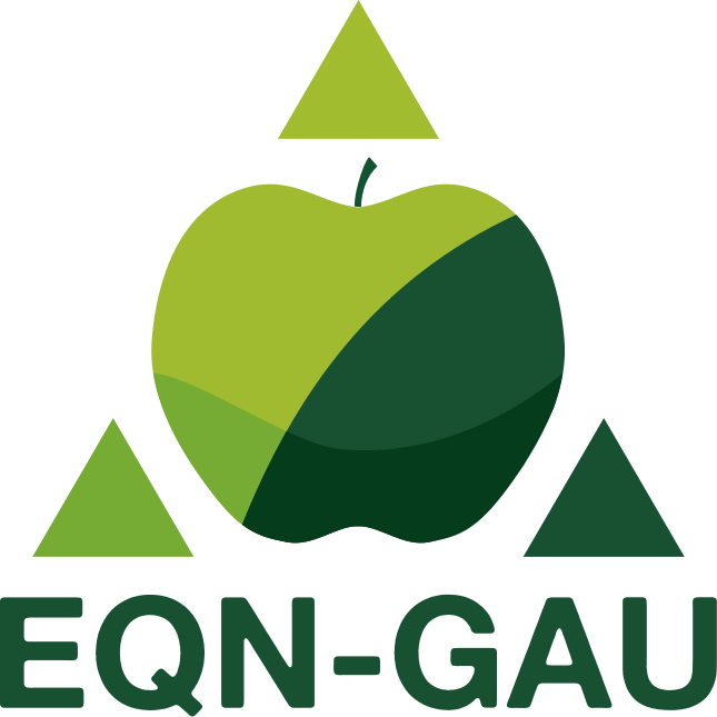 Logo von EQN-GAU mit drei grünen Dreiecken und einem grünen Apfel in der Mitte